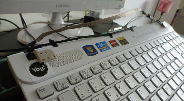 Busted - Как справиться со сломанным экраном на ноутбуке?