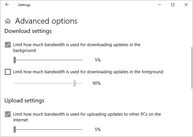 Фоновые загрузки и выгрузки Windows Update в Windows 10.