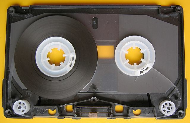 компактный кассетный внутри