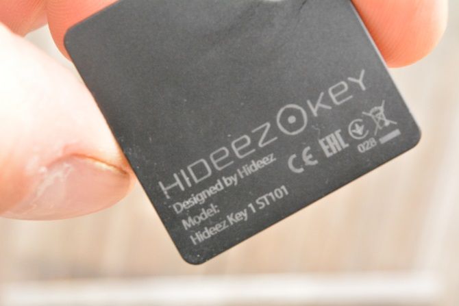 Hideez Digital Key Review: Хранение пароля на брелке