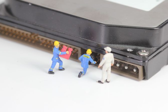 Почему вы должны и не должны't build your own Linux PC - Total Control