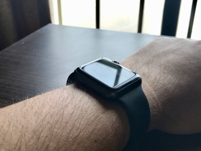 Apple Watch лучше, чем Fitbit 2