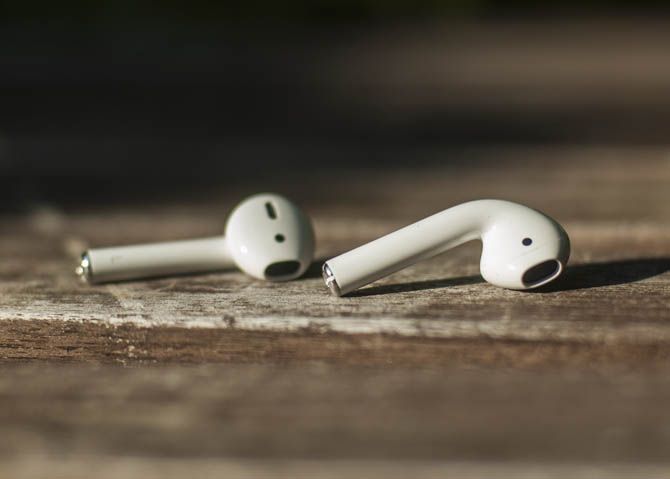 Apple AirPods Обзор Airpod Loose3