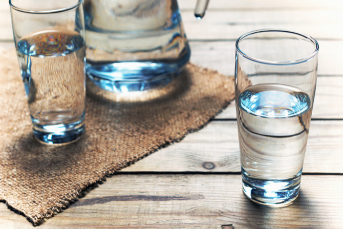 Питьевая вода помогает повысить умственную энергию