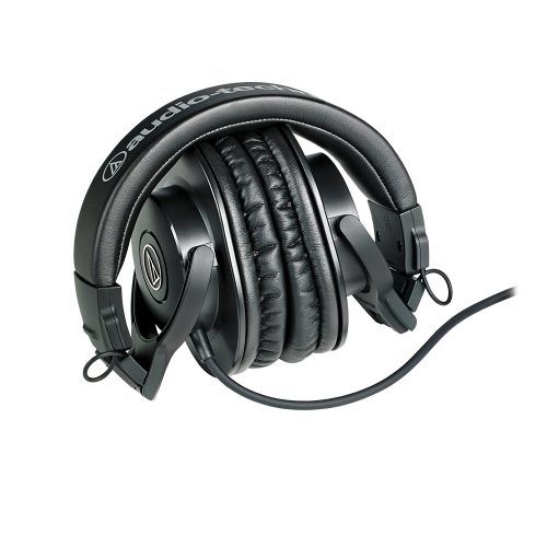 Audio Technica ATh-M30X - лучшие дешевые наушники