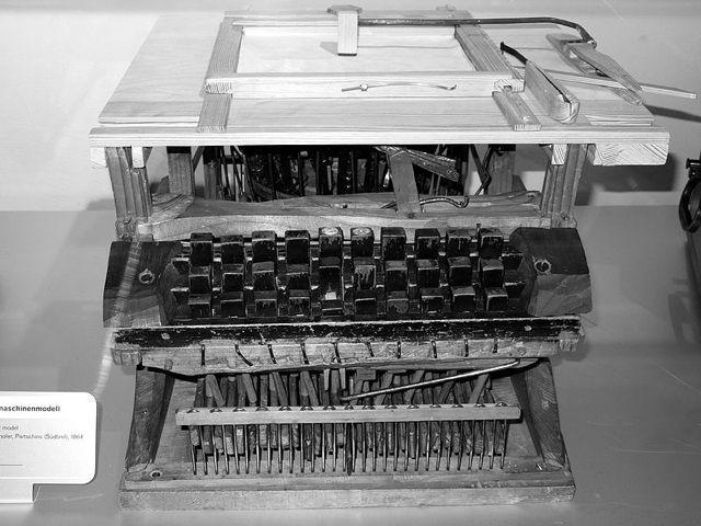 История раскладок клавиатуры, QWERTY отстает? typerwriter