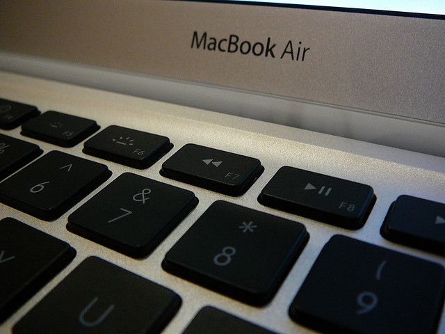 MacBook-воздух-логотип
