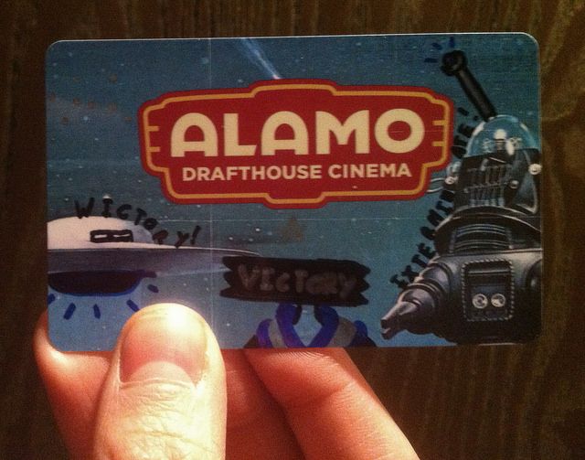 Аламо-Drafthouse-кино-флаер