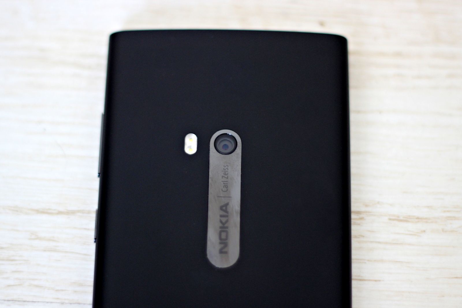 Nokia Lumia 920 обзор
