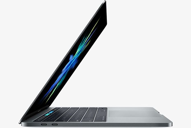 MacBook Pro 15-дюймовый с сенсорной панелью