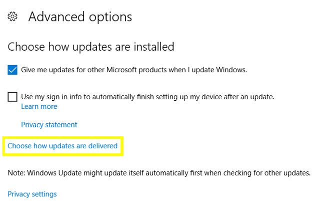 Windows выбирает способ доставки обновлений