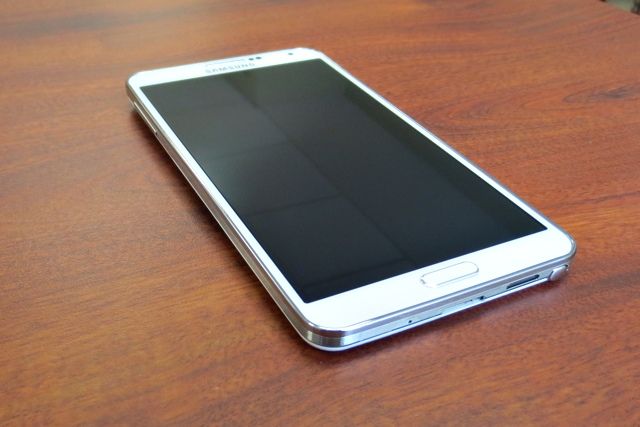 Samsung-Galaxy-нота-3-обзор-4