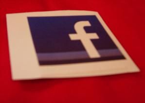 3 прокси и взломы Facebook для проверки Facebook из любой точки мира Facebook с Red 300