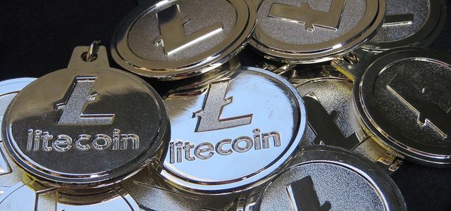 litecoin-монеты