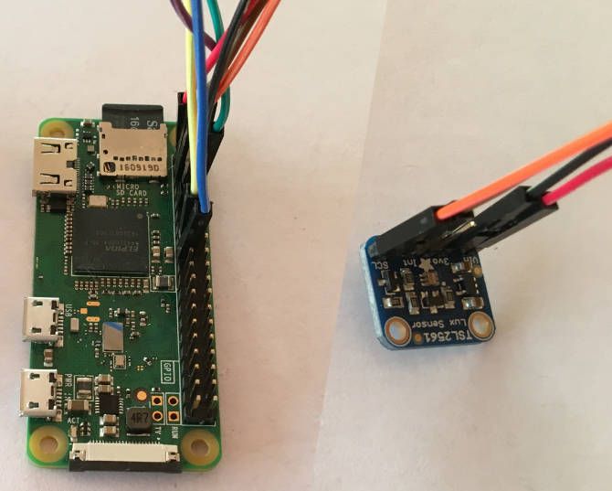 Raspberry Pi Zero W подключен к датчику TSL2561 lux