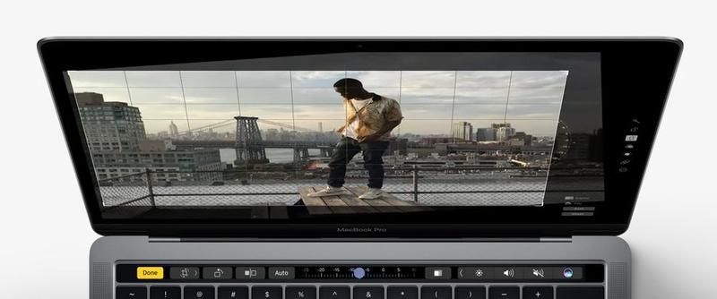 Как использовать Touch Bar на новом MacBook Pro: редактирование фотографий