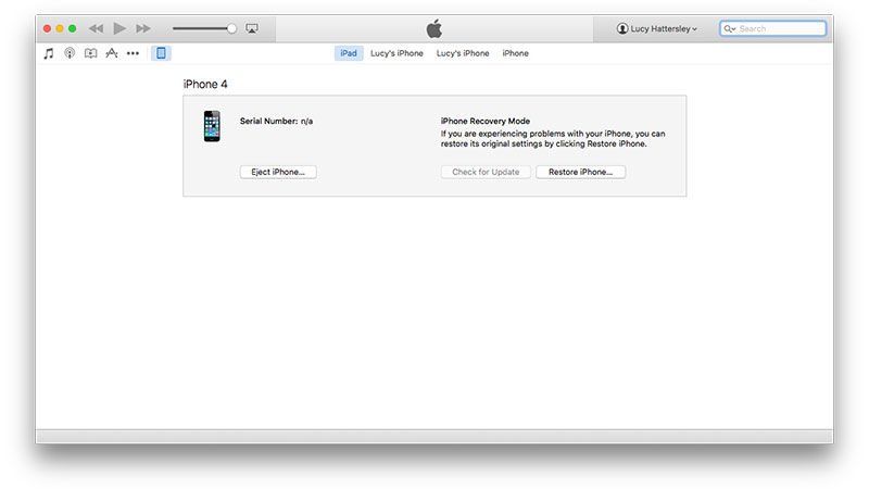 iTunes с iPhone в режиме восстановления