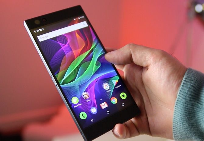 Обзор Razer Phone: Есть's a First Time For Everything razer phone front