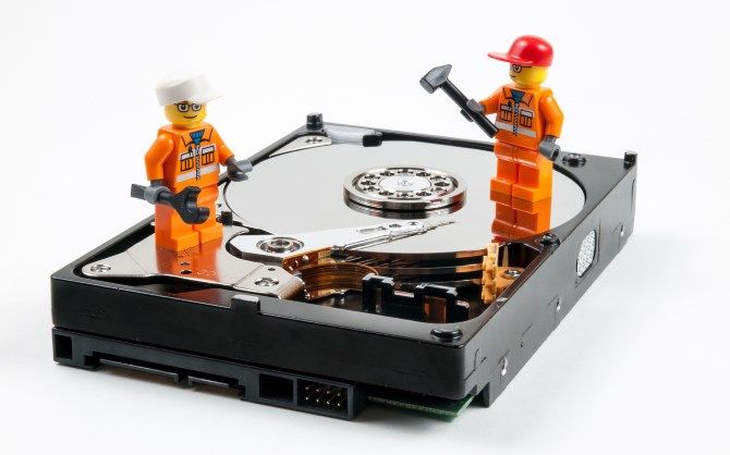 Лего рабочие на открытом жестком диске