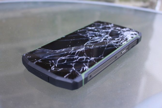 Сломанный снимок экрана смартфона