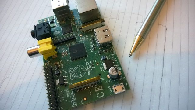 Ий-RPI-сборка-футляр-карандаш
