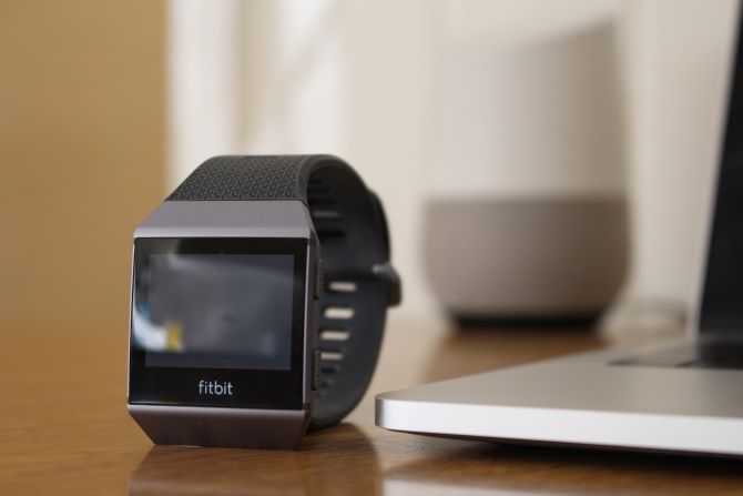 Обзор Fitbit Ionic: отличный фитнес-трекер, SmartWatch для мусора Fitbit Ionic 8