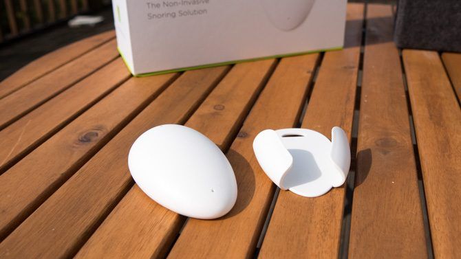 Смарт Нора's Pebble sensor
