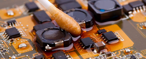 пролитая жидкость на ноутбуке