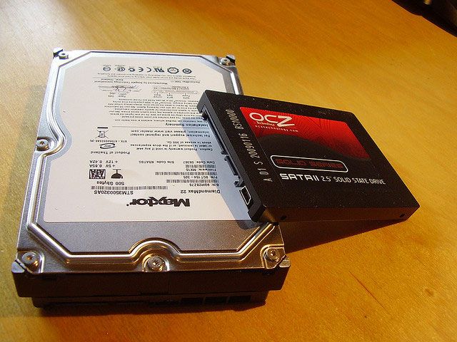 SSD-против-жесткий диск