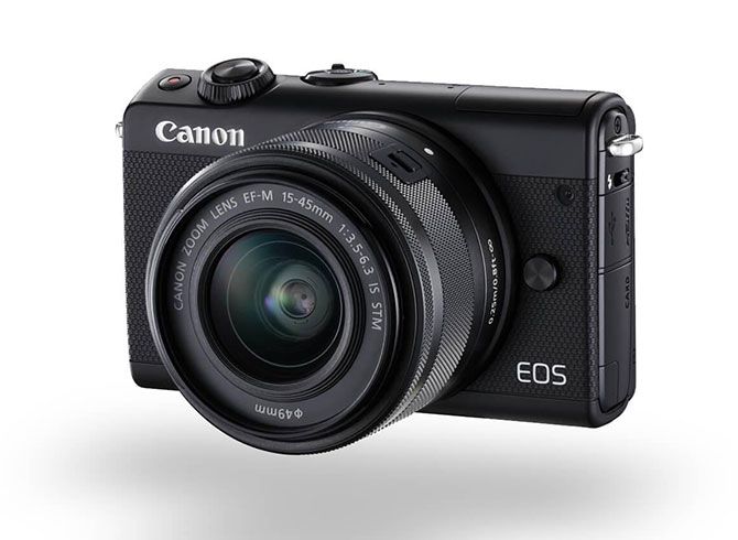беззеркальная камера canon m100