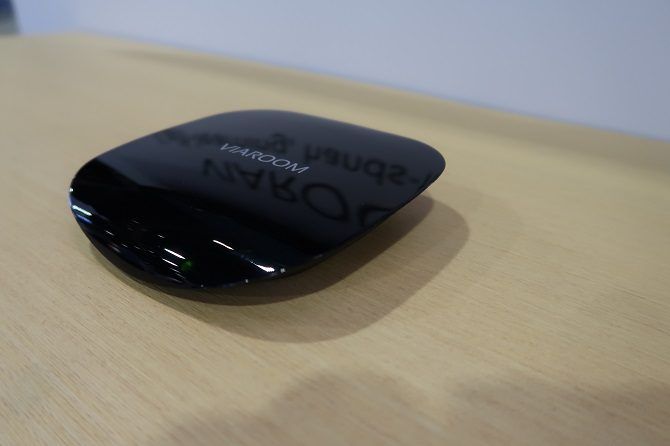 Viaroom Home управляет всеми вашими интеллектуальными концентраторами с помощью самообучающегося AI viaroom ces2019 1 670x446