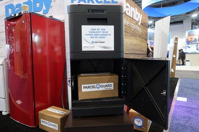 Parcel Guard защищает ваши посылки от воров и погоды danby parcelguard ces2019 1 670x446