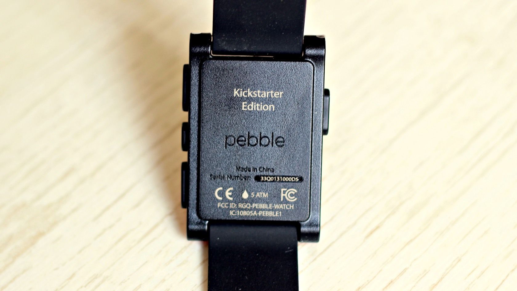 Pebble SmartWatch обзор