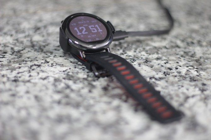 Обзор Xiaomi Amazfit Pace: надежные умные часы по бюджетной цене AlazfitPace7 670x447