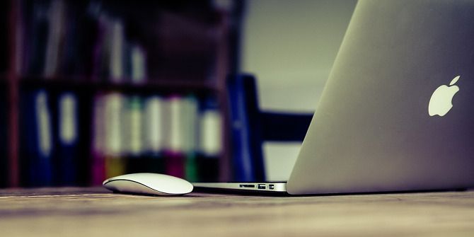 11 вещей, которые вы должны сделать с новым ноутбуком MacBook и мышью на столе
