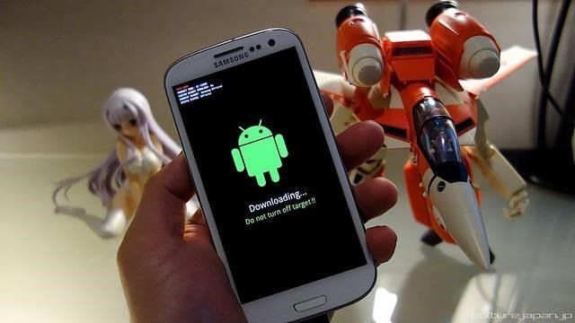 Корневой-андроид-телефон Корневой-андроид-телефон