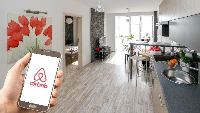 Airbnb против VRBO против Homeaway против отеля: что для тебя лучше? airbnb 3399753 1920