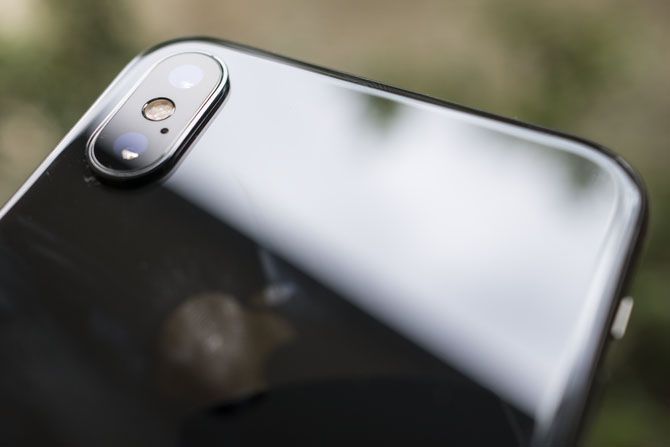 Обзор iPhone X: будущее имеет цену iphone x 8