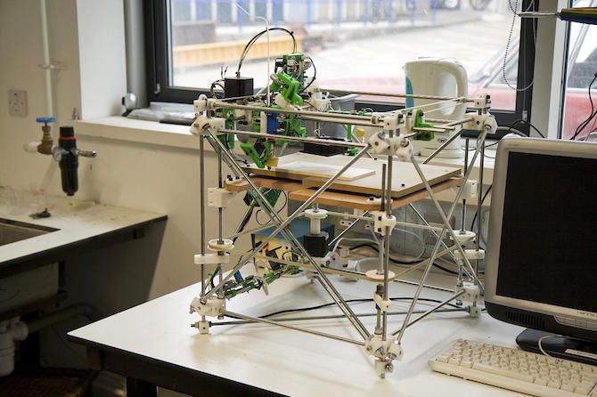 Оригинальный 3D-принтер RepRap