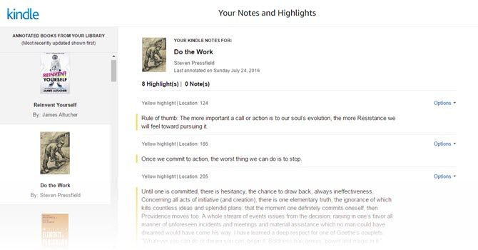 Там' /></p>
<p>Последние обновленные книги занимают колонку слева, а основные моменты аккуратно расположены справа. Существует щедрое использование пустого пространства, что делает для удобного чтения кучу основных моментов.</p>
<p>Самым большим преимуществом этого нового дизайна является то, что теперь вы можете читать все ваши основные моменты с мобильного экрана. Предыдущая страница была только для рабочего стола. Все остальные функции не повреждены. Вы можете нажать на выделение и открыть его в точном месте на вашей книге Kindle на вашем ПК или мобильном телефоне. Но не Kindle Cloud Reader, что немного странно, когда вы думаете о немедленном доступе.</p>
<p>Нажмите на маленькую стрелку рядом с основными моментами и отметьте их дополнительными примечаниями. Или зайдите на весеннюю уборку и удалите ненужные участки.</p>
<p>Когда вы вошли в свою учетную запись Kindle, снова посетите <strong>Ежедневный обзор</strong> раздел. Инструмент на основе флэш-карты может помочь вам просмотреть и запомнить все идеи, которые вы нашли в книгах по Kindle.</p><script data-noptimize=
