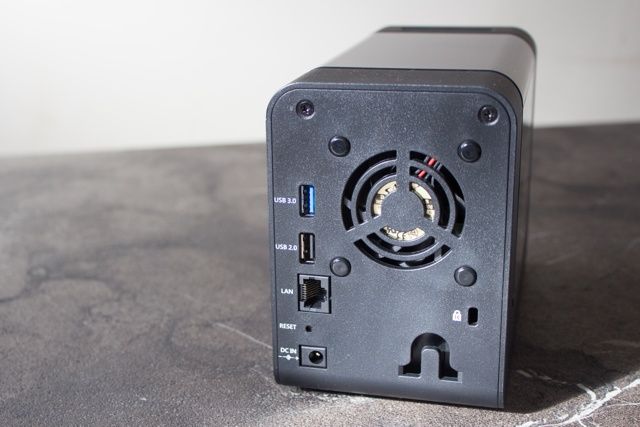 Thecus N2310 НАС обзор