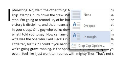 " /></p>
<p><strong>Никто:</strong> Используйте это, чтобы снять заглушку, снова выбрав ее.</p>
<p>Буквица по умолчанию «сбрасывает» три строки.</p>
<p>Вы можете изменить параметры по умолчанию для буквицы, прежде чем вставлять буквицу. Выбрать <strong>Варианты буквицы</strong> из выпадающего меню. Как видно из рисунка ниже, эти опции позволяют вам контролировать шрифт буквицы, количество строк обычного текста, которое буква будет отбрасывать, и расстояние от текста справа от буквы.</p>
<p><noscript><img decoding="async" src="/wp-content/uploads/2010/6/kak-ispolzovat-bukvicy-dlja-uluchshenija-teksta-v_5_1.jpg" alt="Microsoft Word - окно параметров буквицы" /></noscript><img class="lazyload" decoding="async" src=