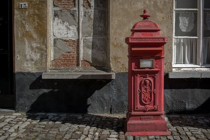 Что мне делать, если предмет I' />Кредиты изображений: Вилли Верхульст через Flickr
</p>
<p>В америке <strong>Почта, Интернет или телефон Заказ товаров Правило</strong> и <strong>Закон о выставлении счетов за справедливые кредиты</strong> означает, что вам не нужно платить за то, что вы не получили. Ваш первый порт захода всегда должен быть розничным. Если вам не повезло, обратитесь на сайт хоста — например, eBay, Amazon и т. д. — и имейте в виду, что до тех пор, пока вы платите безопасным способом, вы можете полагаться на эти услуги, чтобы вернуть вам деньги.</p>
<p>Вот почему eBay поощряет использование PayPal. А также предлагая шифрование</p>
<p>это означает, что ваши данные в безопасности (особенно URL-адрес HTTPS</p>
<p>), используя PayPal через сайт аукциона (или, действительно, множество сайтов!</p>
<p>) также даст вам гарантию возврата денег.</p>
<p>Если вы использовали кредитную карту</p>
<p>Вам необходимо связаться с вашим провайдером по адресу «Запросы счетов» в течение 60 дней с момента получения счета. Сделайте ксерокопию любых деталей, подтверждающих вашу претензию. Если ситуация станет еще хуже, обратитесь в Федеральную торговую комиссию.</p>
<p>В Великобритании вы юридически обязаны получать либо замену, либо возврат средств. Однако, не лезьте во все орудия. Разумно поговорите с продавцом, и (если это действительно проблема) ему следует обратиться в службу доставки, чтобы выяснить, что именно произошло. Ваш контракт заключен с продавцом, поэтому ответственность за решение проблемы лежит на них.</p>
<blockquote data-width=