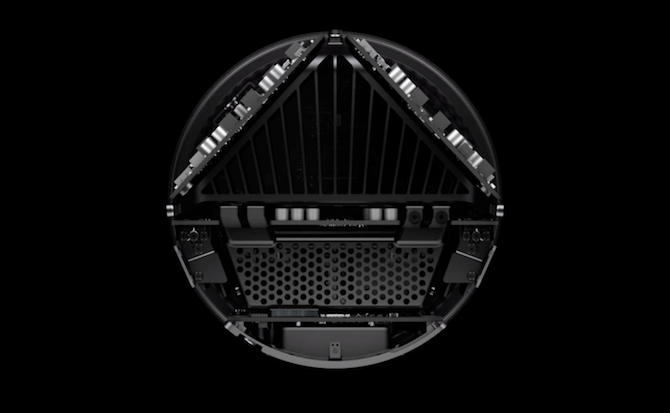 Mac Pro треугольник внутри