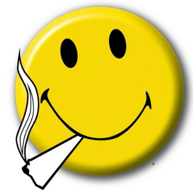 Чувствую себя подавленным? Вот' />Если вы похожи на меня, то вам надоели все негативные новости, которые выдают вам основные СМИ. Выберите любую крупную онлайн-новостную ленту, и вы обнаружите, что большинство статей касаются постоянно падающей экономики, Ирака или чьей-либо несчастной смерти.</p>
<p>Некоторые могут утверждать, что чтение о людях, у которых это хуже, может заставить вас чувствовать себя лучше, но я действительно не думаю, что это правда.</p>
<p>Недавно я провел одну рабочую неделю (5 дней), заставляя себя получать новости только с сайтов позитивной новостной сети. Верьте или нет, их там много. Вместо того, чтобы выполнять мой утренний рабочий ритуал &laquo;догонять&raquo; мир, просматривая крупные новостные СМИ, я каждый день бросал себе вызов, чтобы найти позитивный новостной сайт, который &laquo;вдохновлял меня&raquo;.</p>
<p>К концу недели я был заметно ярче и оптимистичнее. Моя семья и несколько друзей отметили это. Им было любопытно узнать, что я могу взять.</p>
<p>Я хотел бы поделиться с вами 5 лучших сайтов, которые я нашел на этой неделе. Проверьте их, и если вы чувствуете себя особенно вдохновленным, попробуйте заменить его своим обычным онлайн новым источником.</p>
<h2><strong>HappyNews</strong></h2>
<p><noscript><img decoding=