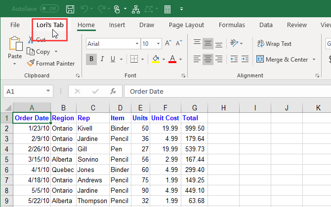 Пользовательская вкладка перемещена на ленте Excel