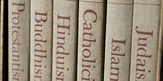 наибольший общительный-subreddits-debatereligion