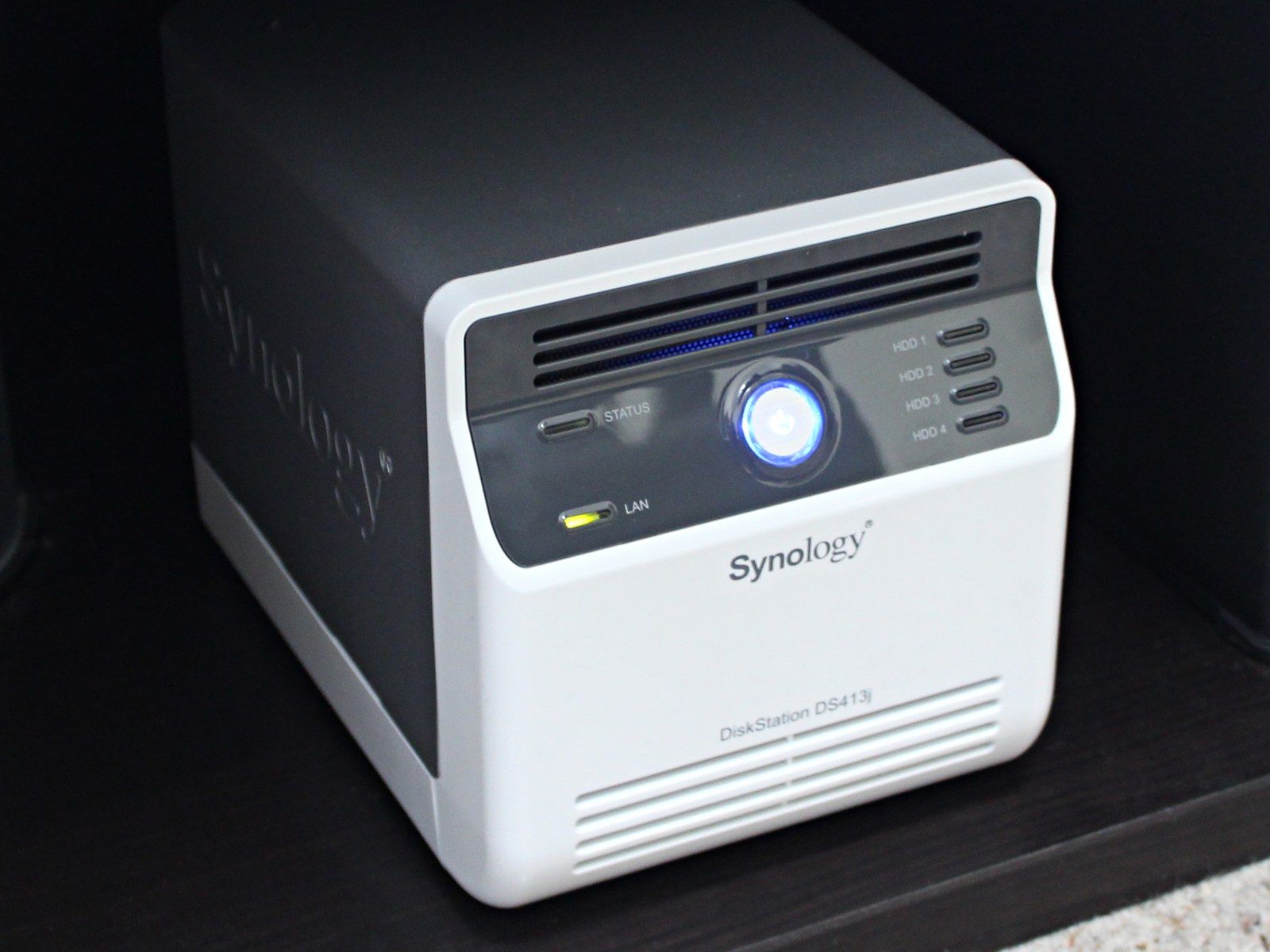 Обзор Synology DS413j